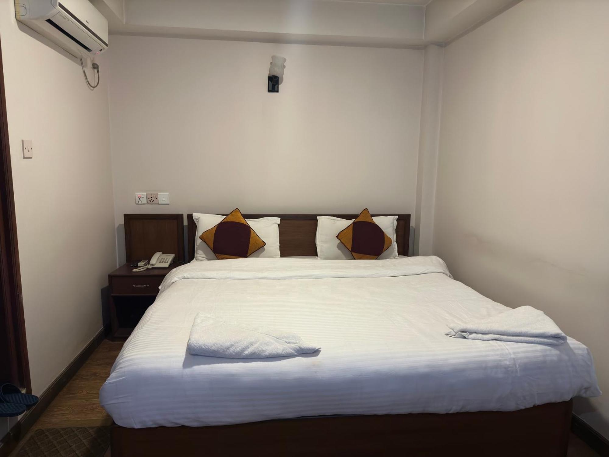 Hotel Everest Nepal Kathmandu Esterno foto