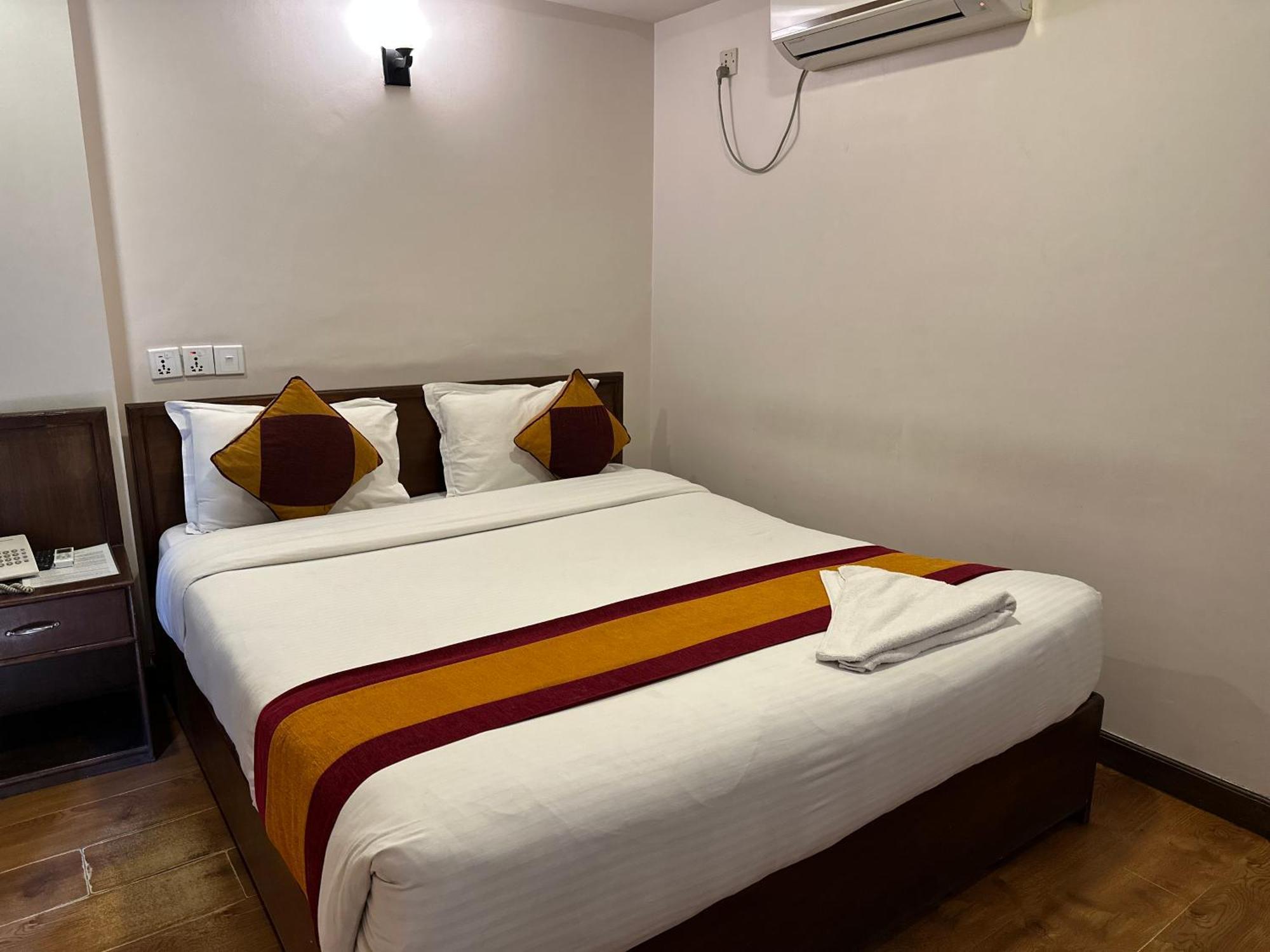 Hotel Everest Nepal Kathmandu Esterno foto