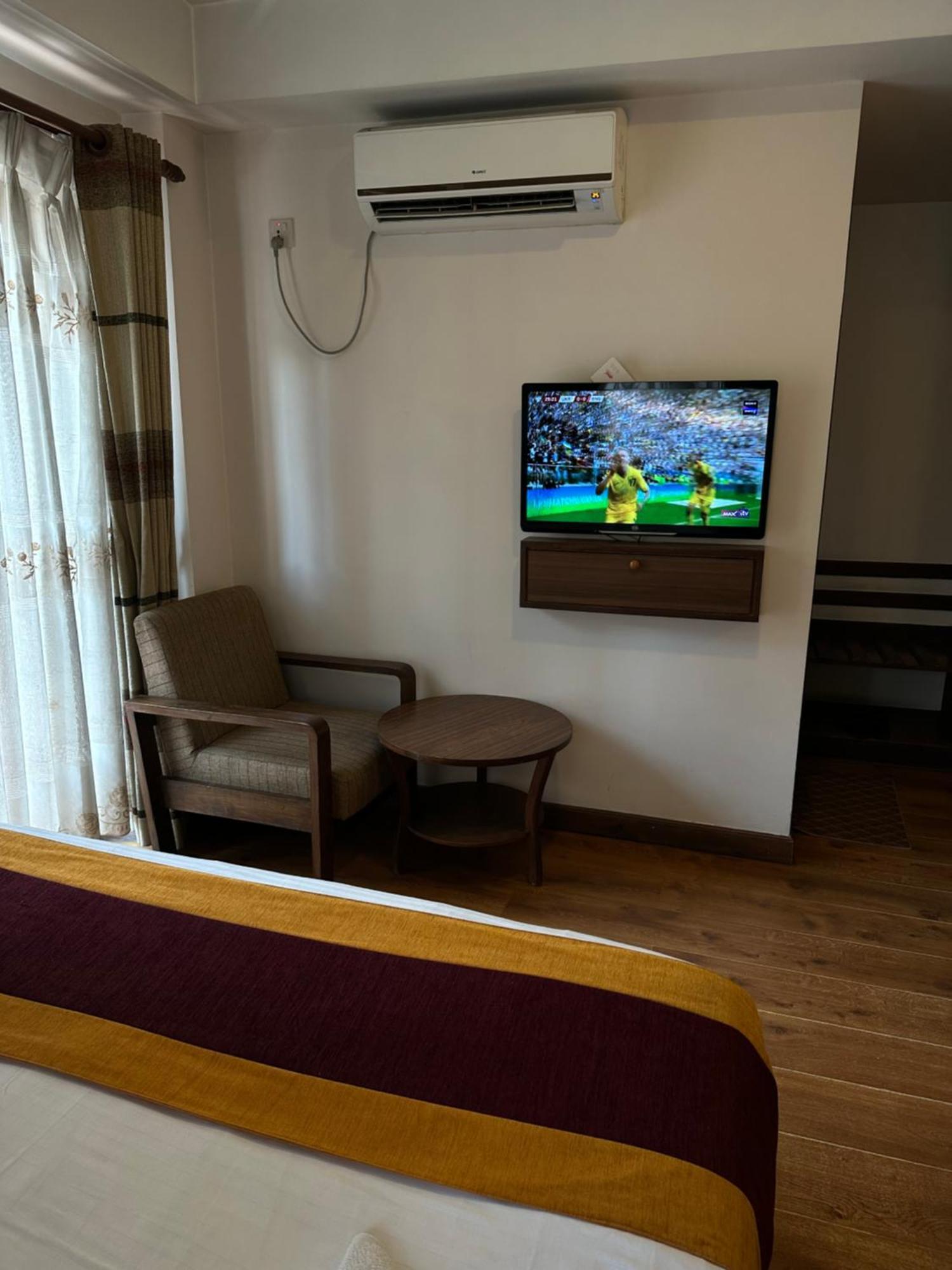 Hotel Everest Nepal Kathmandu Esterno foto